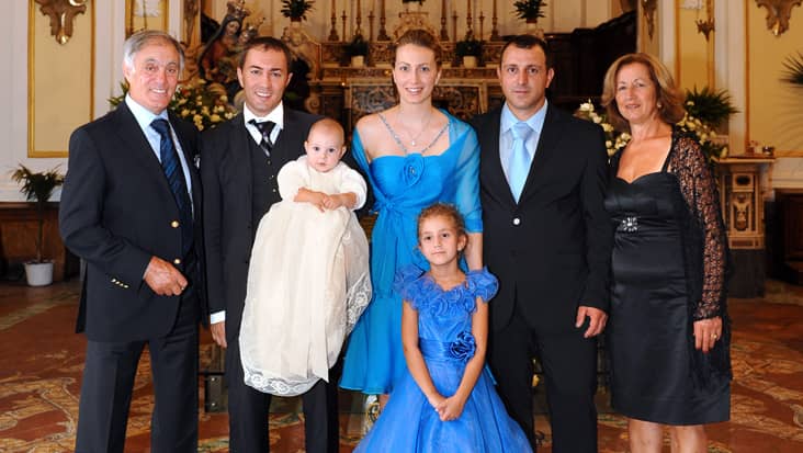 The Benvenuto Family today (Umberto, Giovanni, Francesco, Giusy, Angelica, Roberto and Giuseppina)