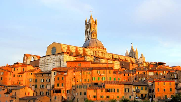images/tours/cities/siena1.jpg